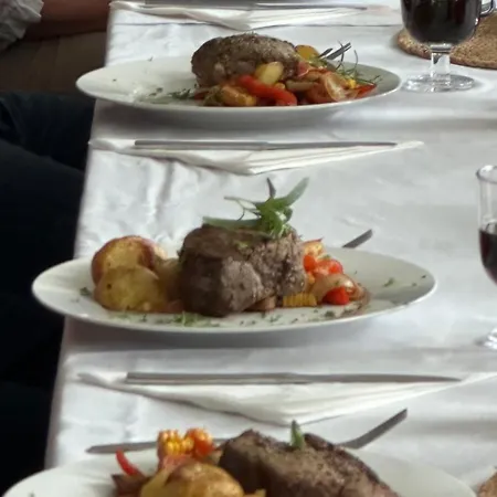 Hotell Fjordhotell 3*