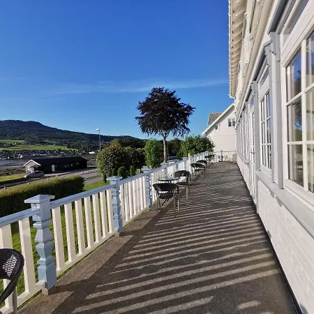 Fjordhotell فندق 3*