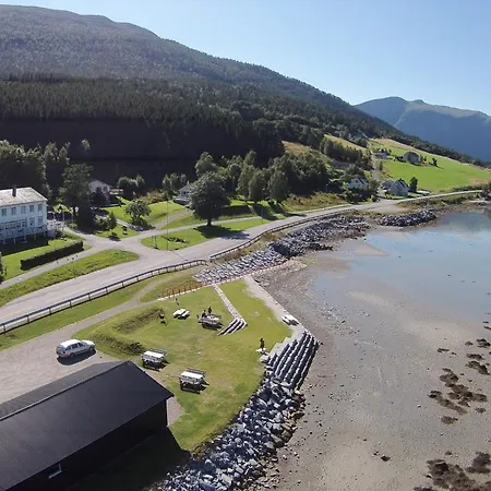 Fjordhotell Eidsvag (Nesset)