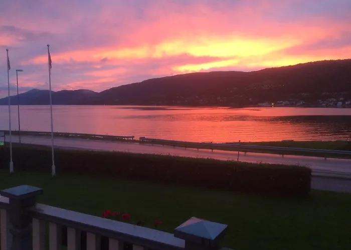 Hotel Fjordhotell Eidsvåg
